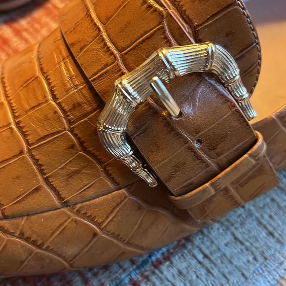 Fit Flop EUC snake embossed flats with gold bamboo buckles. Ladies size 9. - Picture 9 of 10